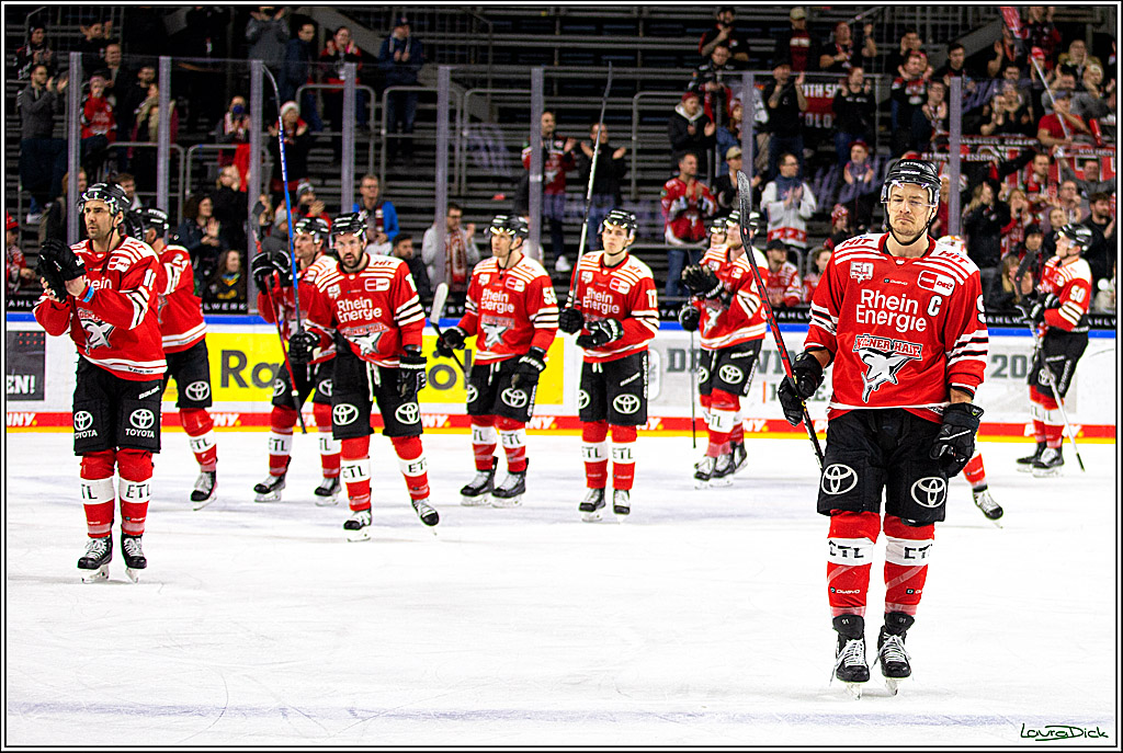 PENNY DEL; Koelner Haie- Schwenninger Wild Wings; Koeln, 06.12.2022